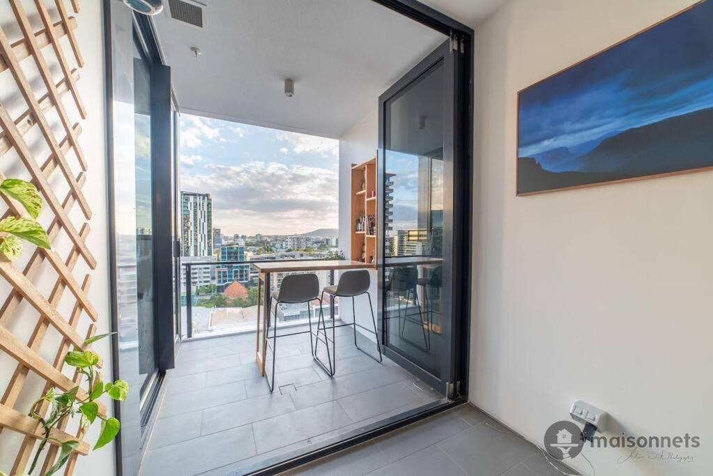 Mod Brisbane Apt Near Southbank W Pool & Parking Exterior photo